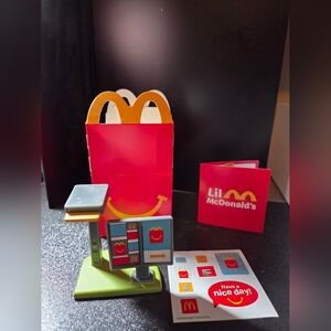 Lil McDonalds Happy Meal Toy #6
